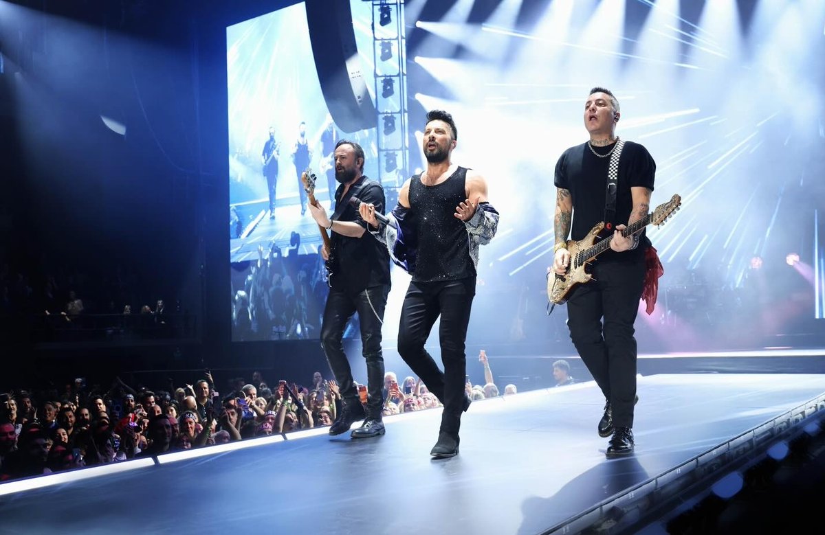 Tarkan (Fan Account) tweet media