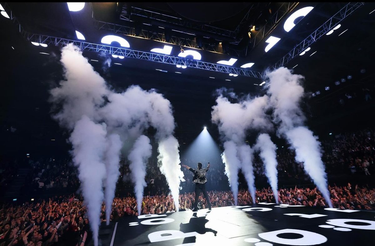 Tarkan (Fan Account) tweet media