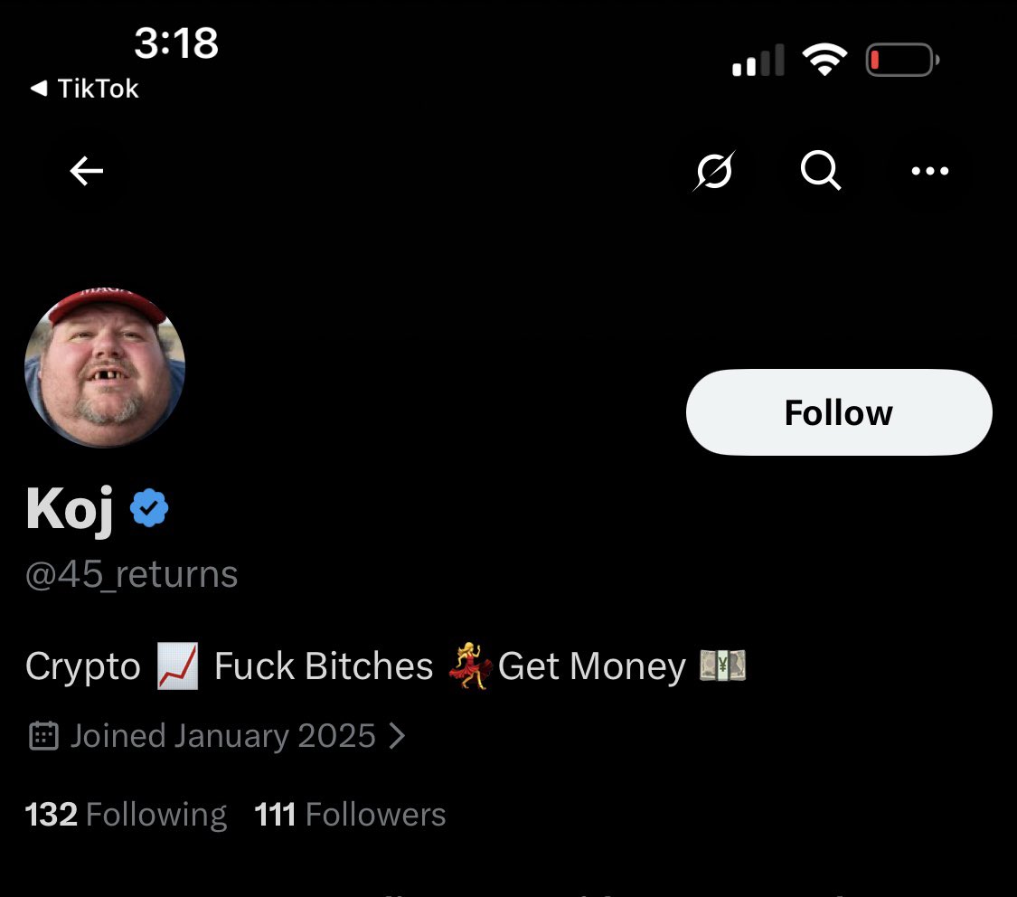 PhoenixWarpath's tweet photo. @mjfinch424 @45_returns @NICKIMINAJ Meanwhile this is his profile lol https://t.co/7G1Z5lO4uo