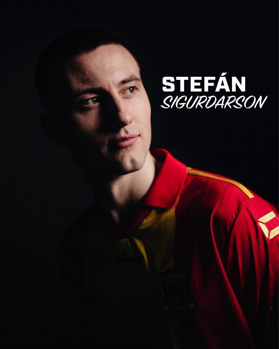 Stefán Sigurdarson is dé nieuwe spits van Kowet! De Deventenaren hebben de 1.95 mtr lange 25-jarige IJslander als opvolger van Milan Smit gevonden. Sigurdarson komt over van het Noorse Sandefjord en tekent een contract tot medio 2030.