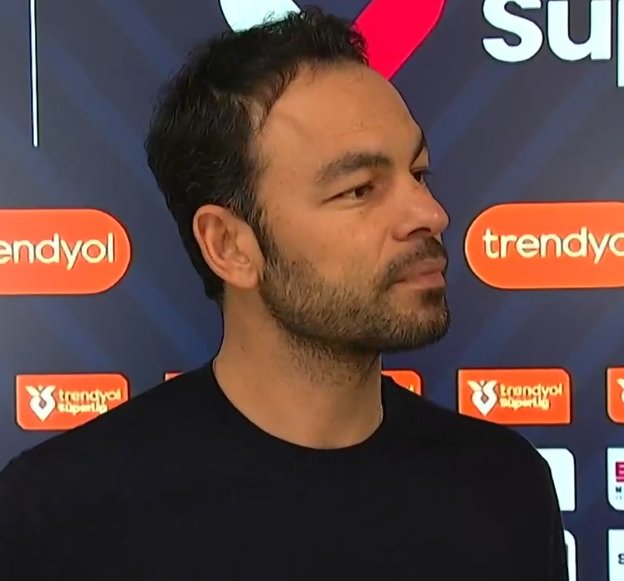 Selçuk İnan'ın Fenerbahçe karnesi Teknik Direktör

❌ Fenerbahçe 5-1 Kasımpaşa
❌ Gaziantep FK 1-3 Fenerbahçe
❌ Gaziantep FK 1-4 Fenerbahçe
❌ Fenerbahçe 3-1 Gaziantep FK
❌ Fenerbahçe 3-1 Kocaelispor
❌ Kocaelispor 0-2 Fenerbahçe
Selçuk yuladan daha fener efsanesi <a href="/8Selcukinan/">Selçuk İnan</a>