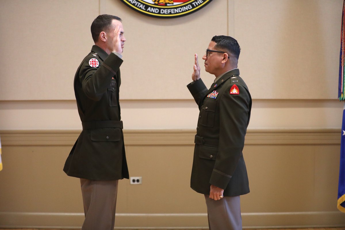 Strong leadership and technical expertise are vital to sustaining readiness across the force!
CW3 Steven Rodriguez was recently promoted during a ceremony at the D.C. National Guard Armory, marking a significant milestone in his continued service. https://t.co/0EcjVZWwMv