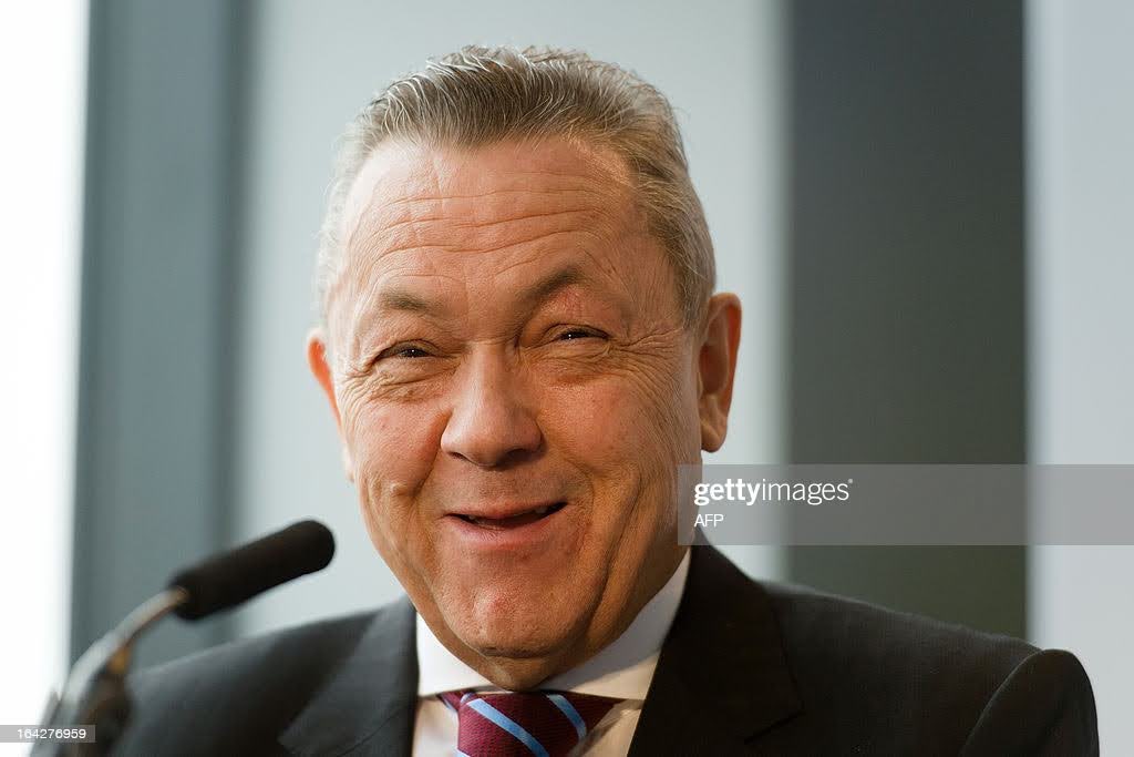 West Ham this window: 

- Players in: 4 (around £44m)
- Players out: 9 (around £57m)
- Wages saved: around £25m

Sullivan has spent the window preparing for relegation, not trying to prevent it. 

#WHUFC #BSOUT