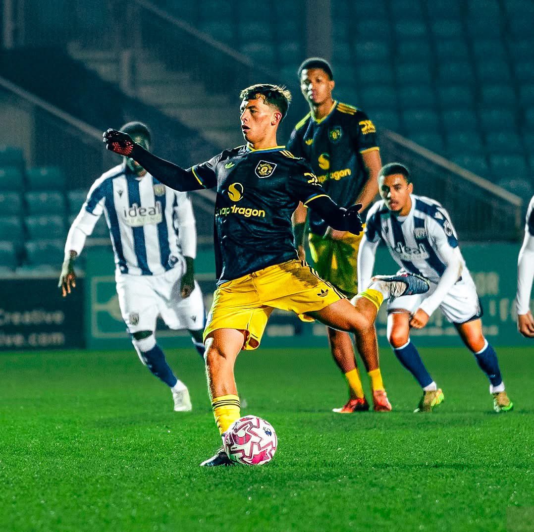 feroolugbade tweet media