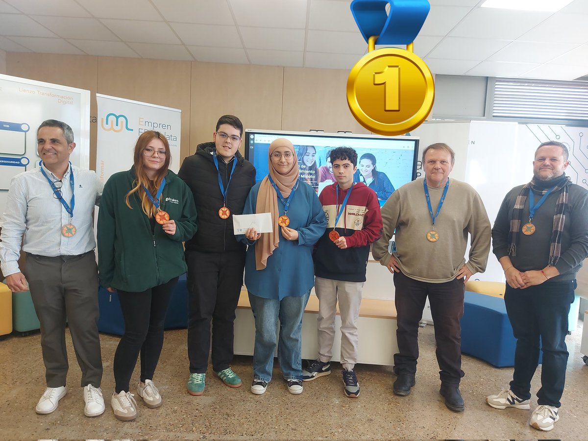 IV Jornada EmprenFPMislata. We challenge you! Muchas gracias a todo los que recogisteis el guante y al Jurado. Here comes the winners! Alianza Modular, Misla Clubs y Nexus Mislata.