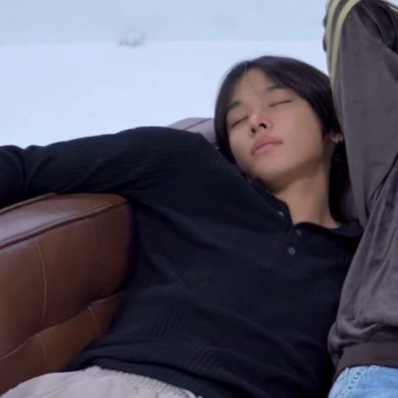 vin 🦭ᝰ🚬 tweet media