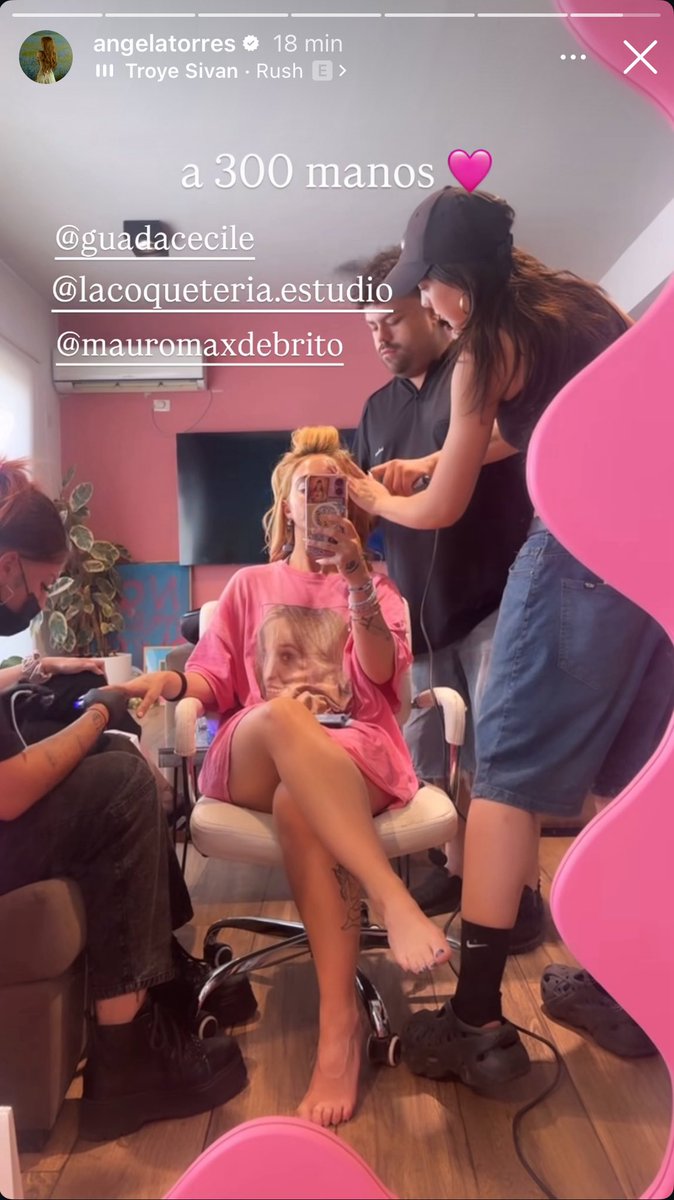 na na na diva is a female version of a hustla💋