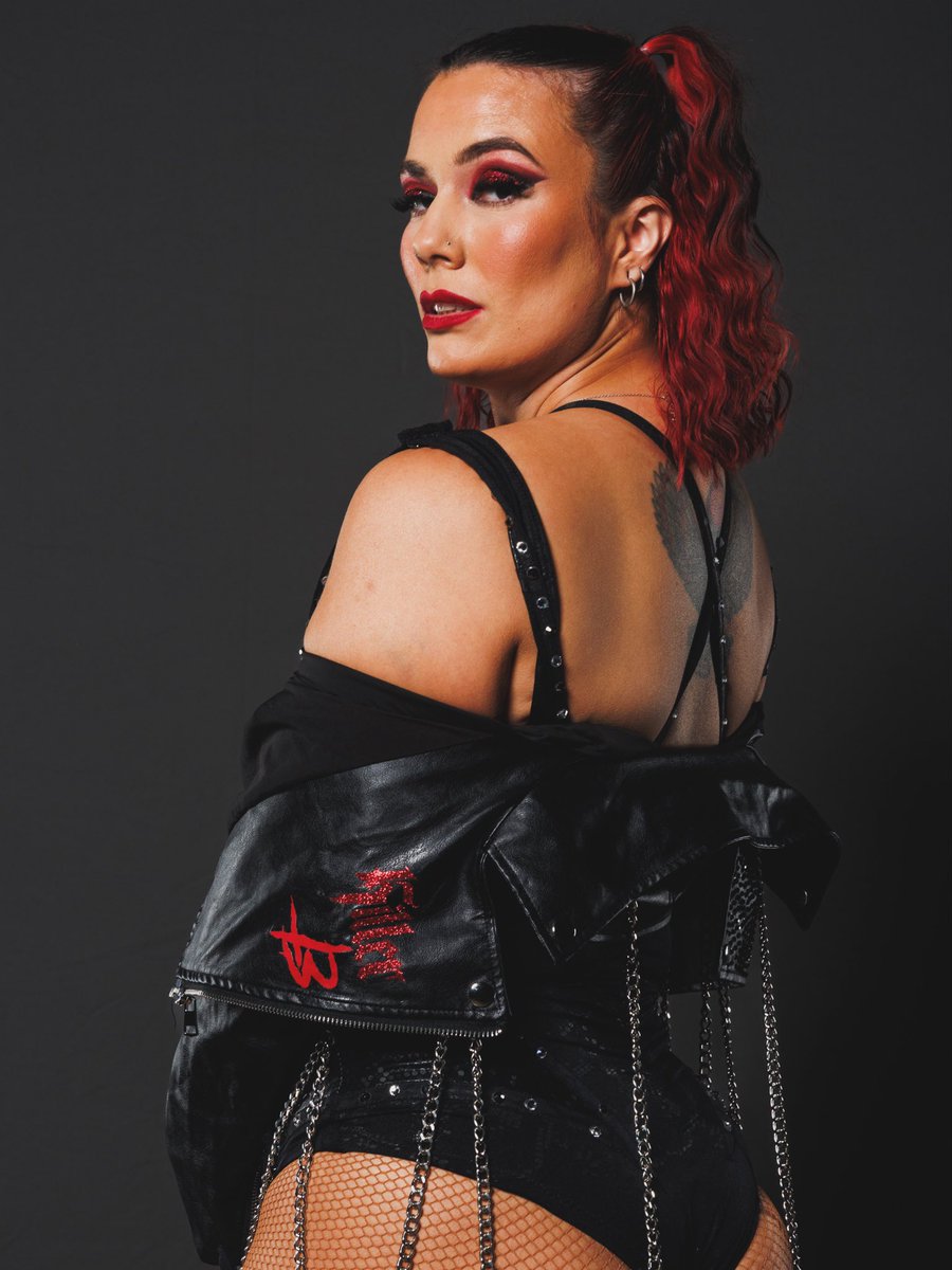 S K Y E D A D D Y tweet media