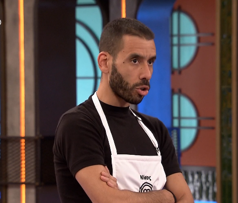 Faklana38's tweet photo. Τι παραγγέλνεις - Τι έρχεται 
#MasterChefGR https://t.co/v7CwfIQTn7