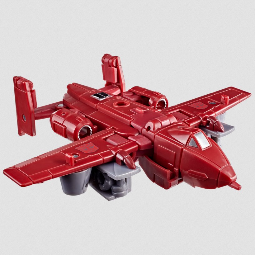 TFHypeGuy's tweet image. AOTP POWERGLIDE FULL REVEAL!!

Holy shit he comes with the mask that's AWESOME.

Figure looks GOOD! Just wish the arms hid a little better under the wings.
