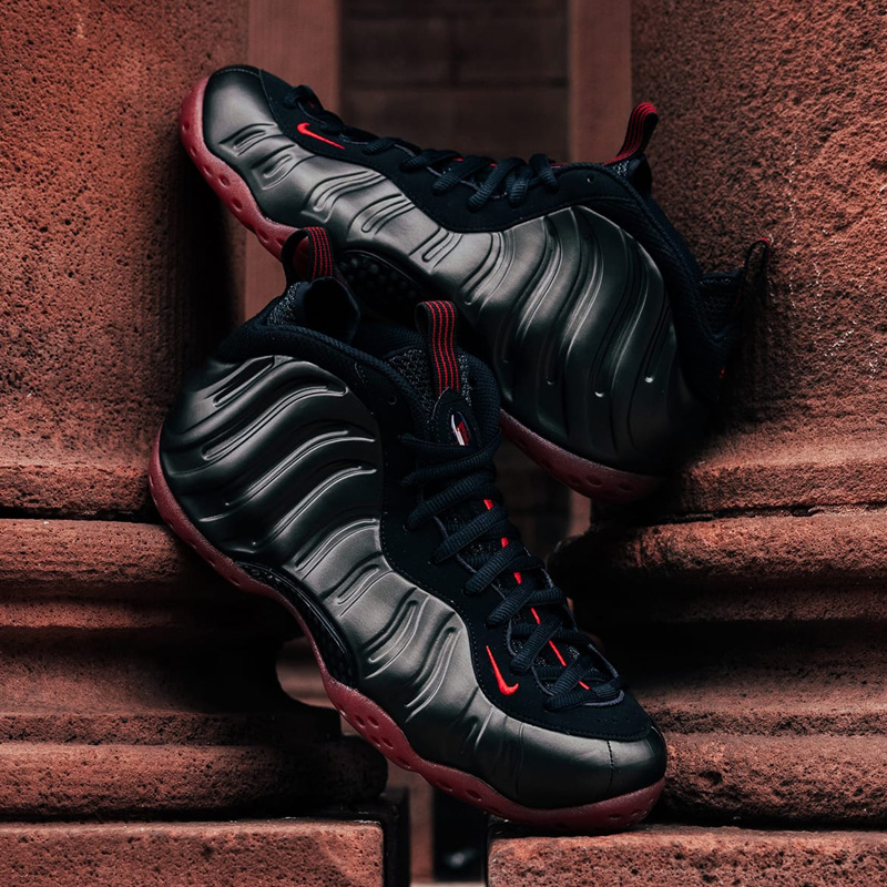 STEAL💥   

Nike Air Foamposite One 'Cough Drop'    

$179.99 + Free Shipping

bit.ly/4aqjdFs