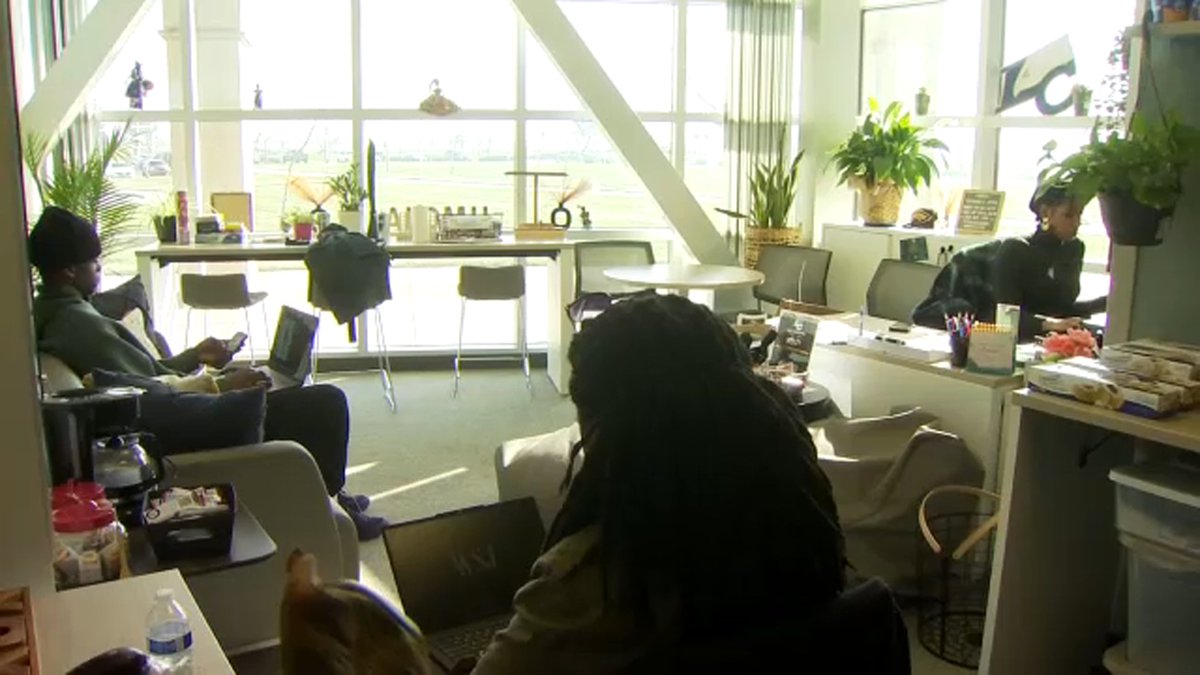 Lemoore College tweet media