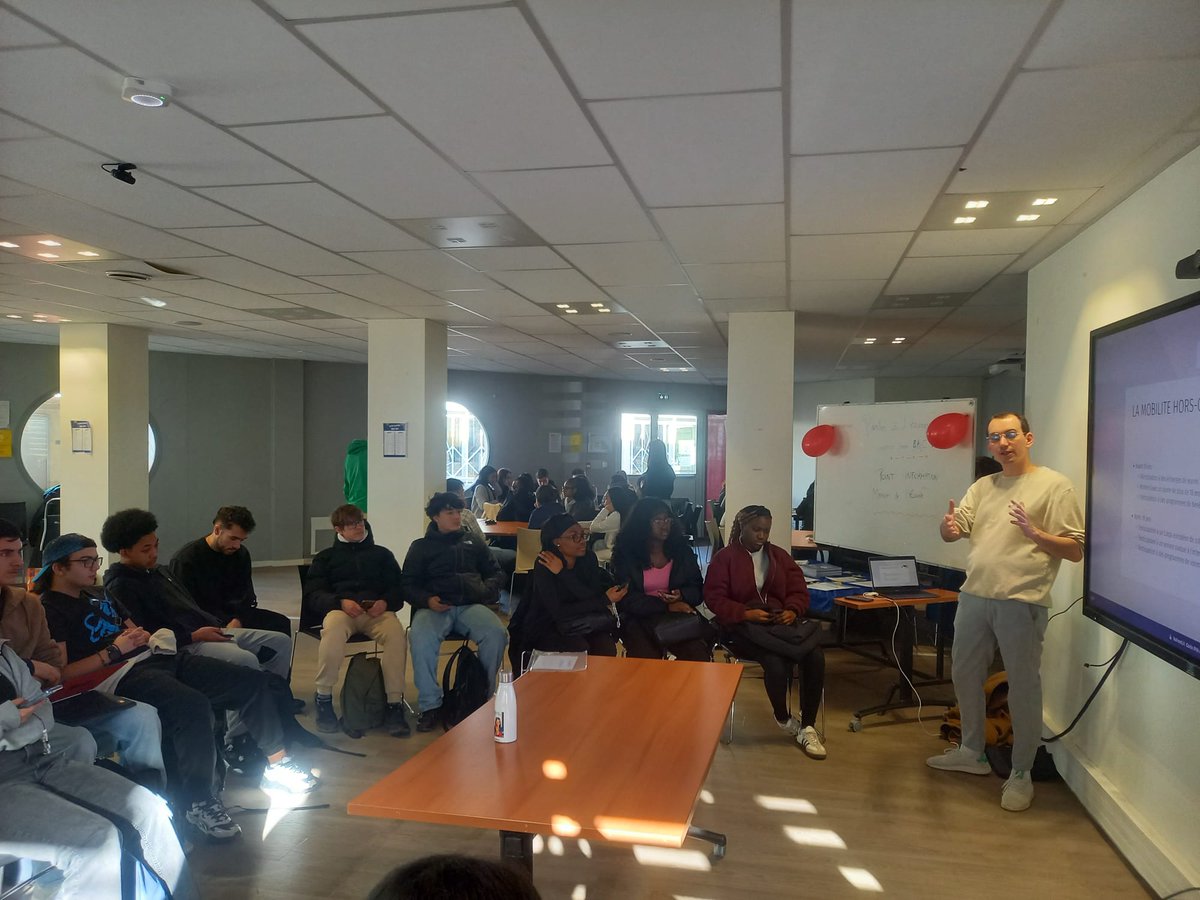 Lycée Roland Garros de Toulouse tweet media
