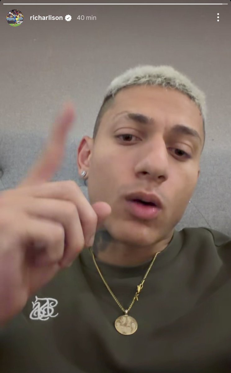 rodrygoeson's tweet image. o richarlison nos storys falando que tem que descer a porrada nos playboyzinhos que mataram o orelha já que eles não podem ser presos, que se fosse na cidade dele, ele já teria catado eles na porrada, ídolo