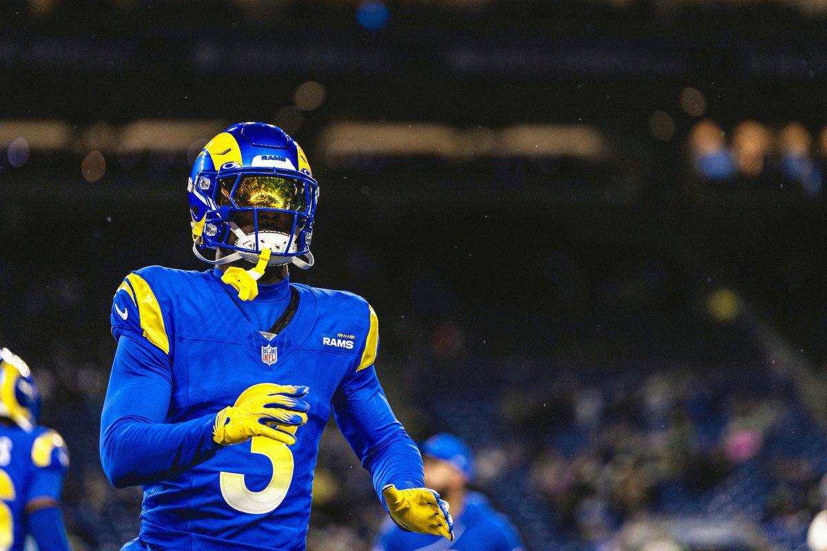 Kam Curl tweet media