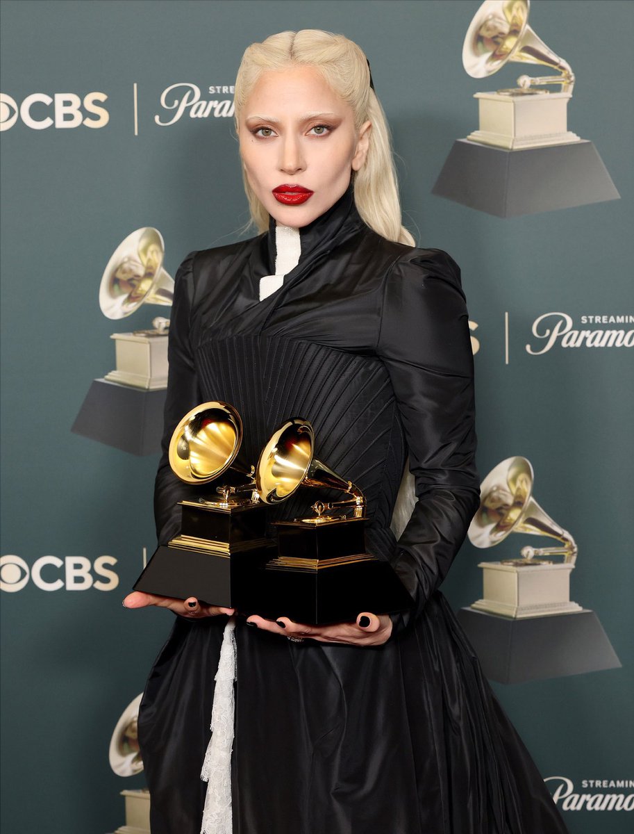 AMENARTPOP's tweet image. hi everyone