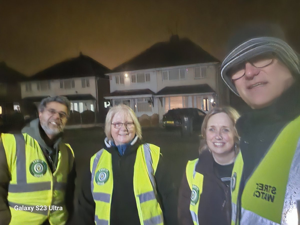 SCPStreetWatch's tweet photo. Tonight, we've been on a damp and chilly patrol. Thankfully, there were no problems to report 😊. https://t.co/BG3yPz13sy