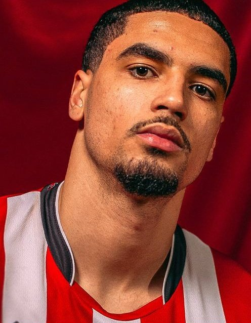 The Bladesman tweet media