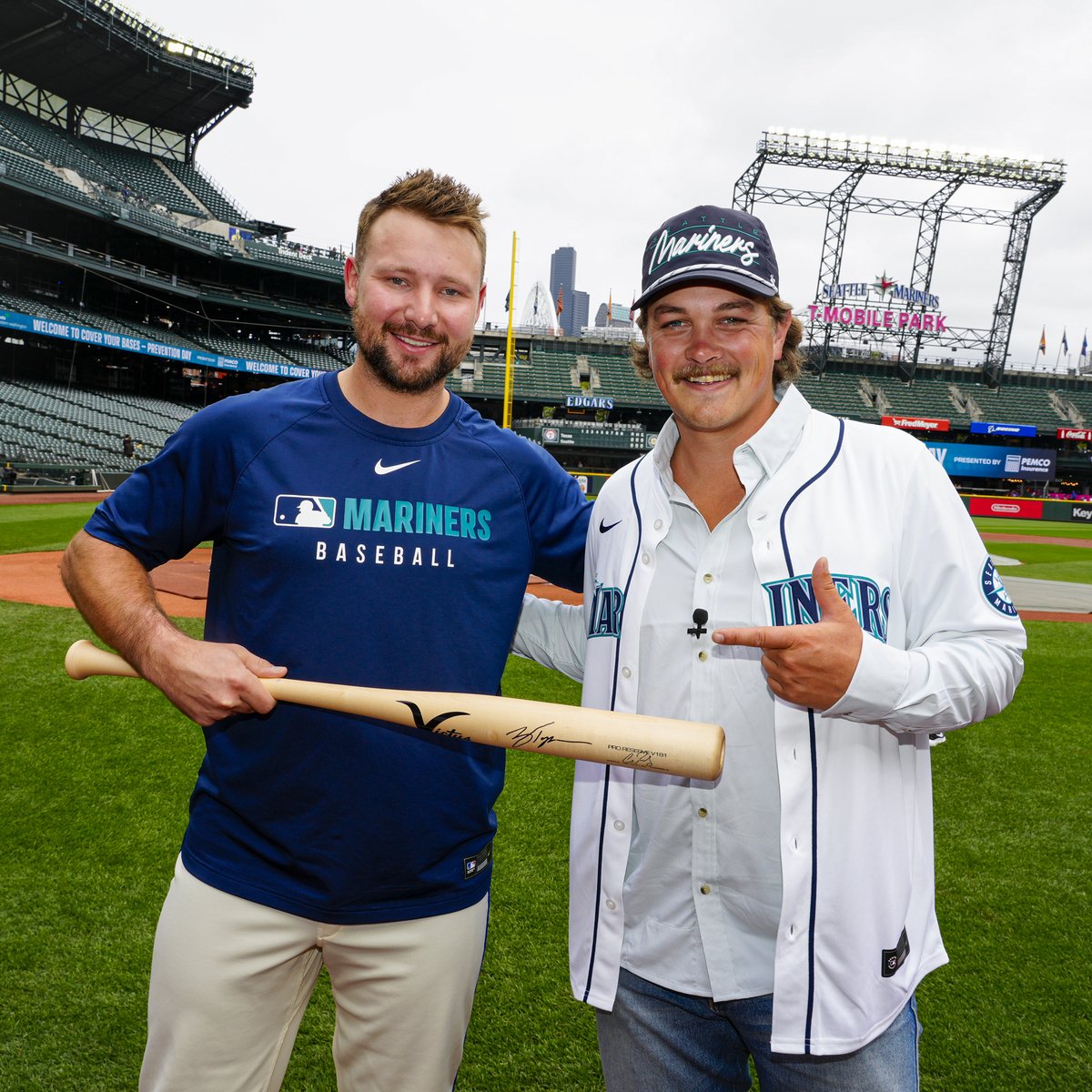 Seattle Mariners tweet media