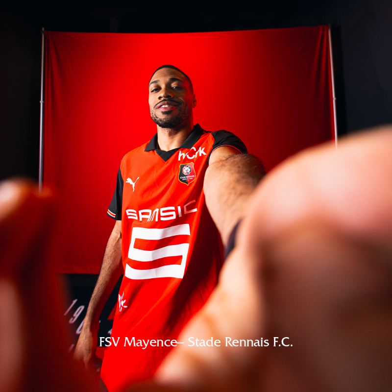 staderennais's tweet photo. Arnaud Nordin prêté par Mayence 🆕

Visage familier du football français avec 198 apparitions en Ligue 1, l'attaquant de 27 ans vient renforcer le secteur offensif Rouge et Noir. 

✍️ Une arrivée validée par @hellowork