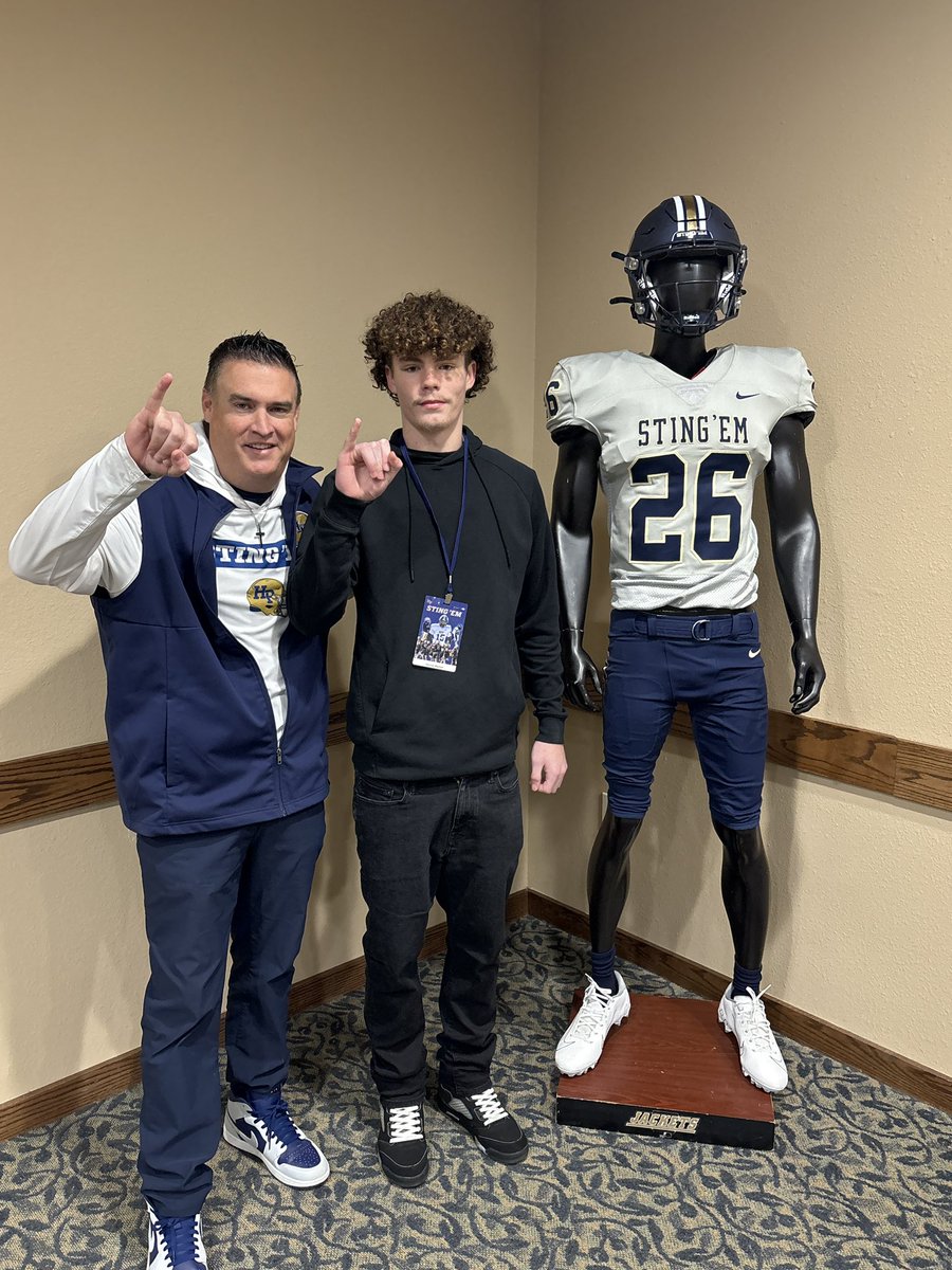wyatt_marker's tweet photo. First offer earned. Thankful for the coaches who believe in me and everyone who pushed me to this point. Still grinding. @CoachGipson11 @JohnMcSheffery @CoachYoung90 @CoachValdovinos @CoachBAlbrecht https://t.co/OMoCNYGQCN