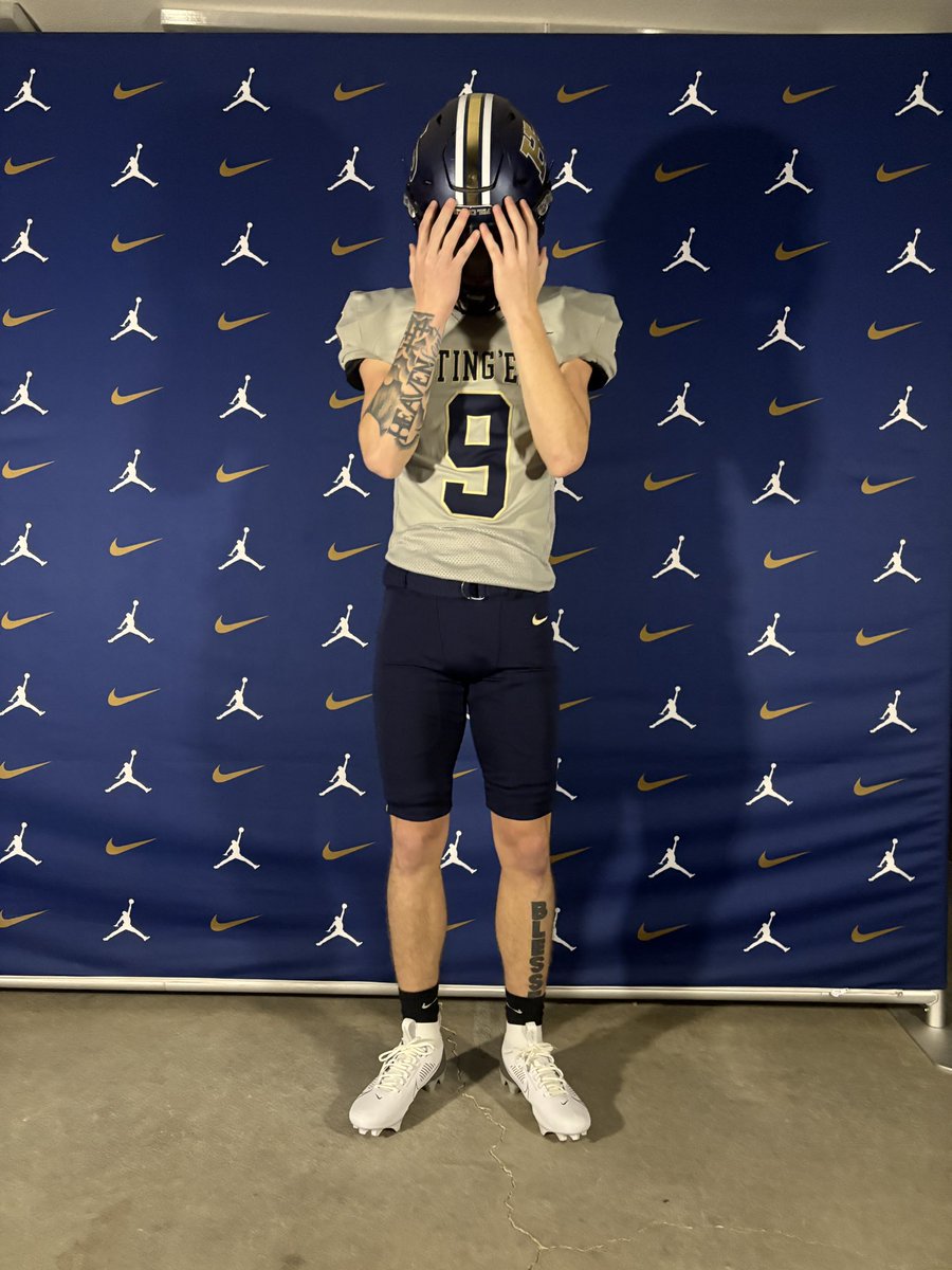 wyatt_marker's tweet photo. First offer earned. Thankful for the coaches who believe in me and everyone who pushed me to this point. Still grinding. @CoachGipson11 @JohnMcSheffery @CoachYoung90 @CoachValdovinos @CoachBAlbrecht https://t.co/OMoCNYGQCN