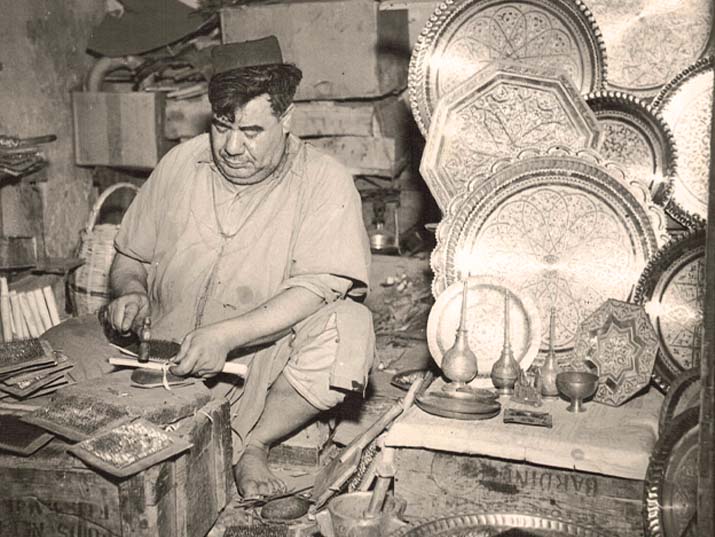 La main d'œuvre juive dans l'industrie artisanale du Royaume At Abbas siwel.info/la-main-doeuvr…