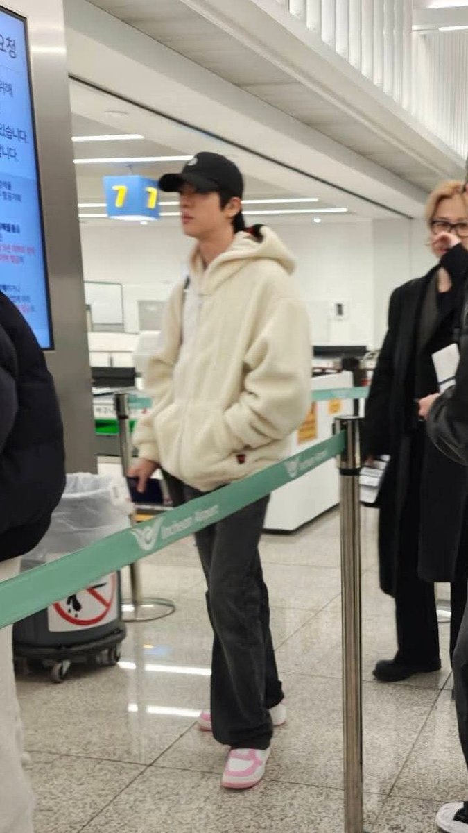 luciacabanasN's tweet image. a diva if you ask me