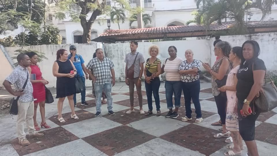 El Intendente del CAM Centro Habana , <a href="/michelcubacerro/">Michel Ferrer Martínez</a> ,  intercambió con Educación, Viceintendencia construcciones,  planificación física, desarrollo local y agricultura, se prepararan condiciones, para el nuevo Hogar de niños  sin amparo en  Centro Habana.