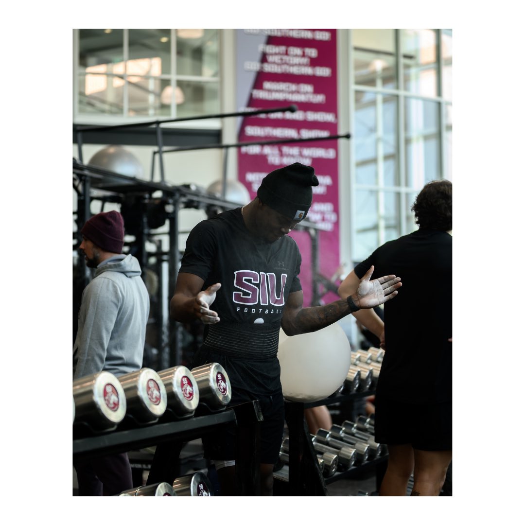 Saluki Football tweet media