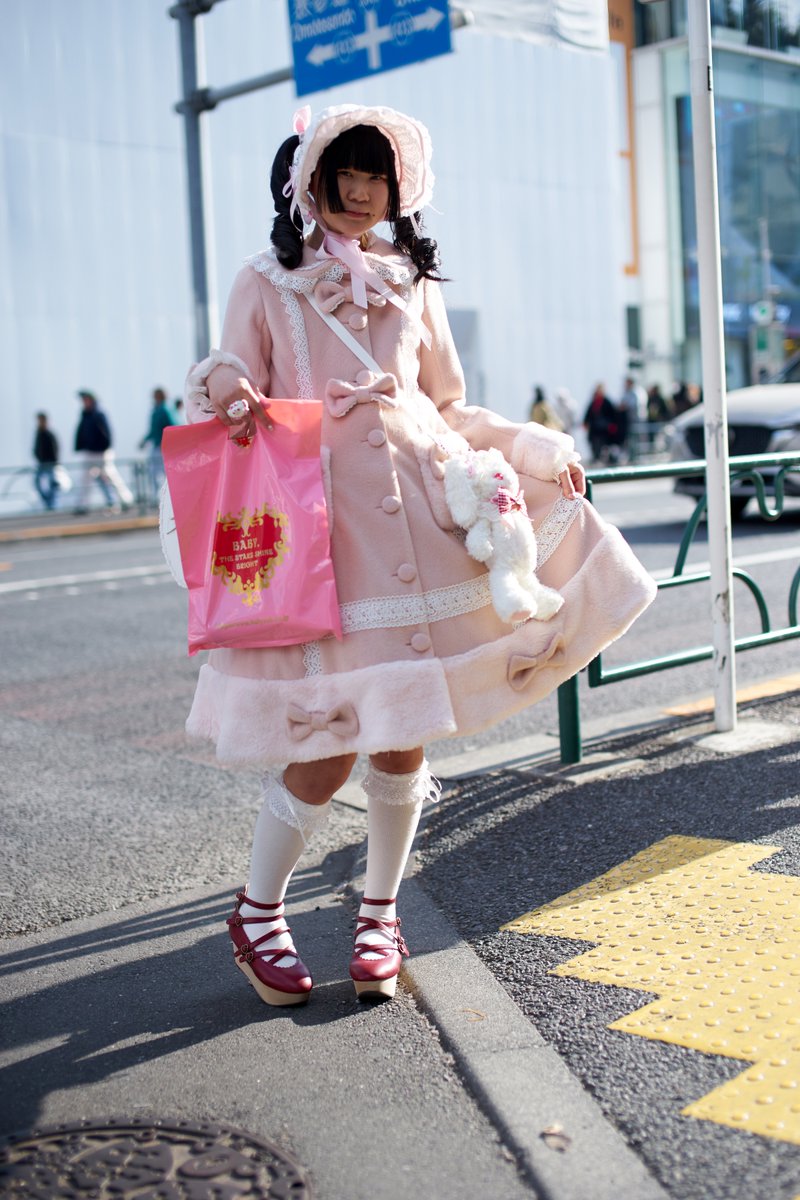 tomoike2525's tweet photo. tokyo street snap https://t.co/TrIx0R4l6b