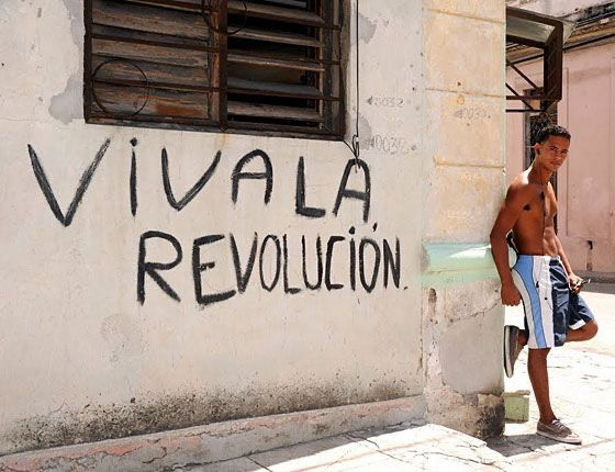 Antifa_Ultras tweet media