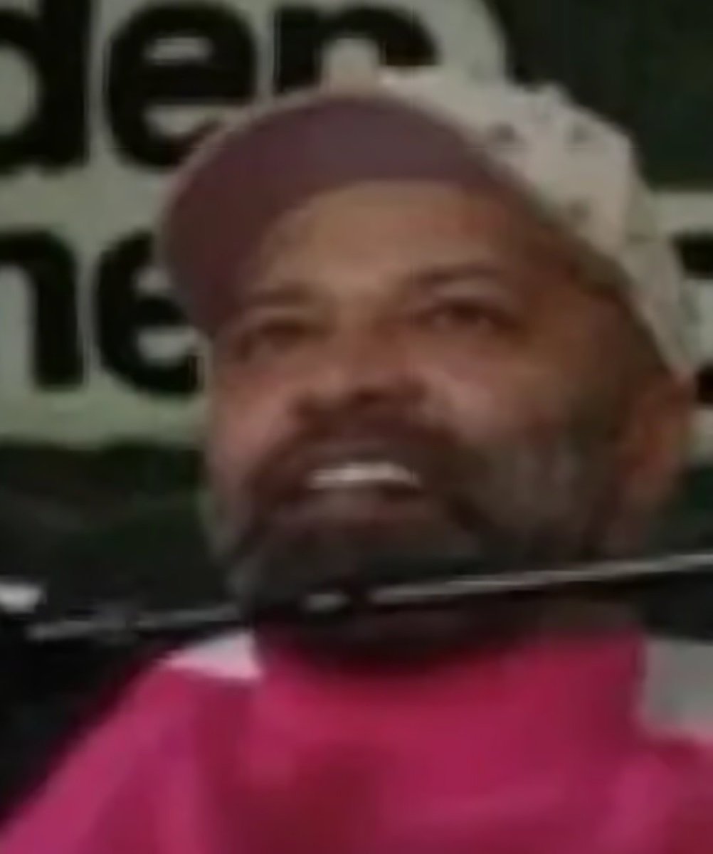 JBTVCommunity's tweet image. 😂😂😂😂😂😂