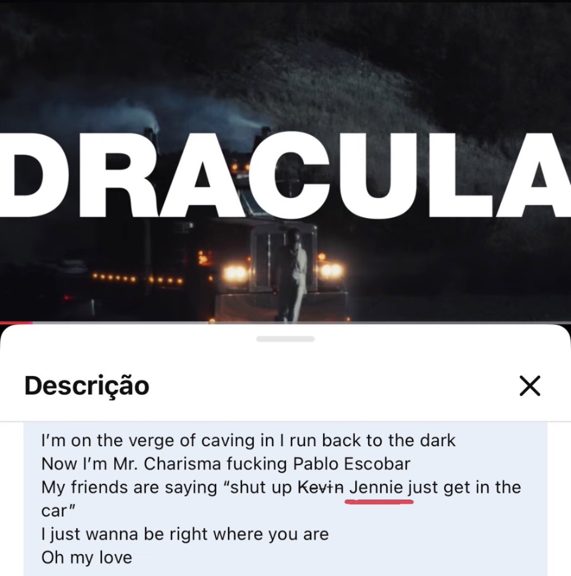 tameimpalabrl's tweet image. 🚨| Tame Impala acaba de mudar a letra de “Dracula” no YouTube fazendo rede a cantora Jennie, do BLACKPINK! 

Um insider havia dito em 2025, que a versão deluxe com remixes do Deadbeat seria lançada!