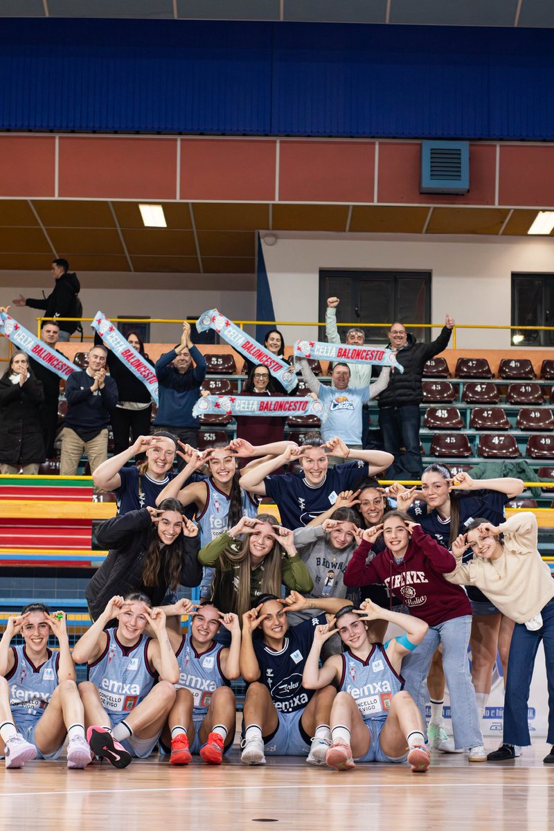 Celtabaloncesto's tweet photo. ¡Ya son 17 victorias! ✅

Equipazo. Grupo. Familia. 🫂

📸: @FredoCorleone_ https://t.co/XcyETob4Jv
