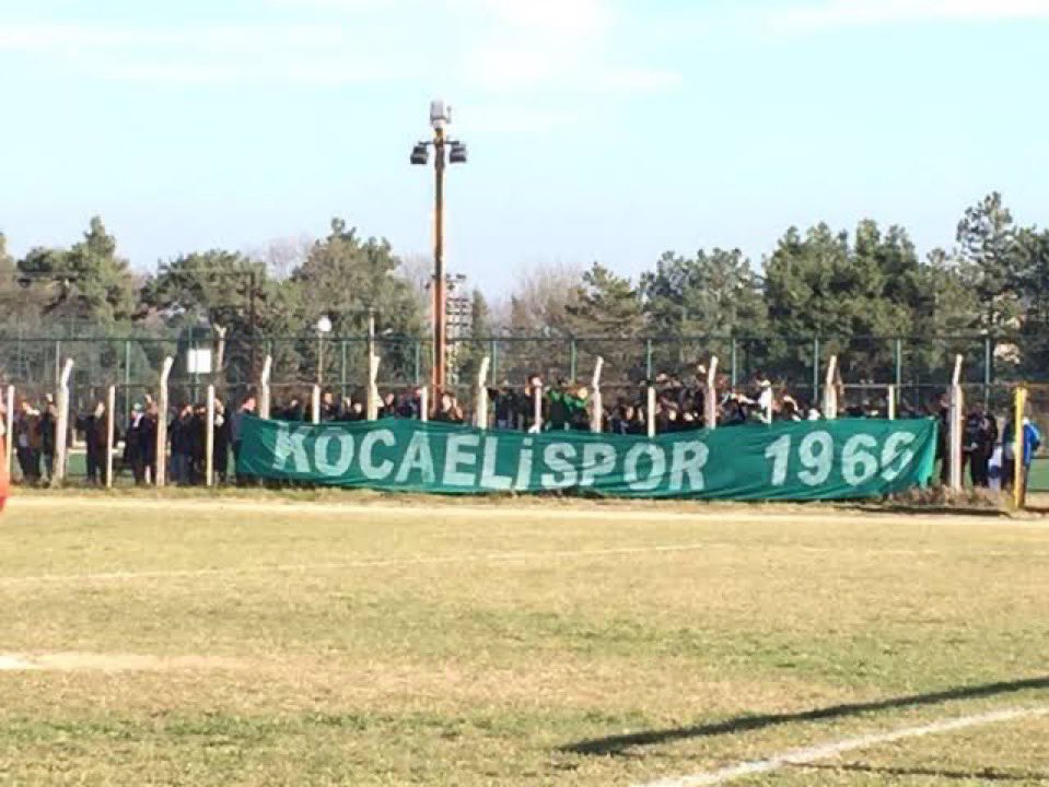 Ben doğduğum şehre, bu sevgime hiç ihanet etmedim.

Bin kere iyi ki.