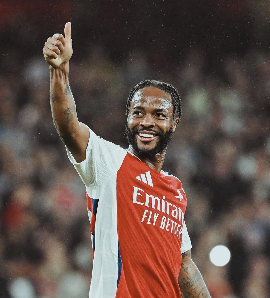 cant_ferencias's tweet image. 🚨🔴⚪ Raheem Sterling pode estar perto de reforçar o Benfica a custo zero nas próximas horas.

Negociações em curso no último dia de mercado.

⏰ O relógio está a contar…

#Benfica #Sterling #DeadlineDay #Transferências