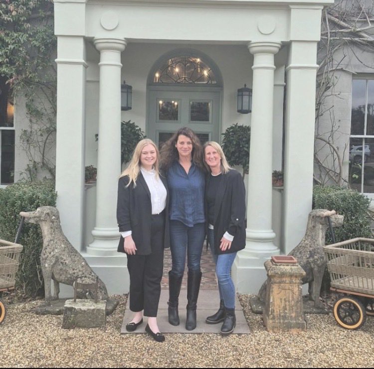 Zanna Events tweet media