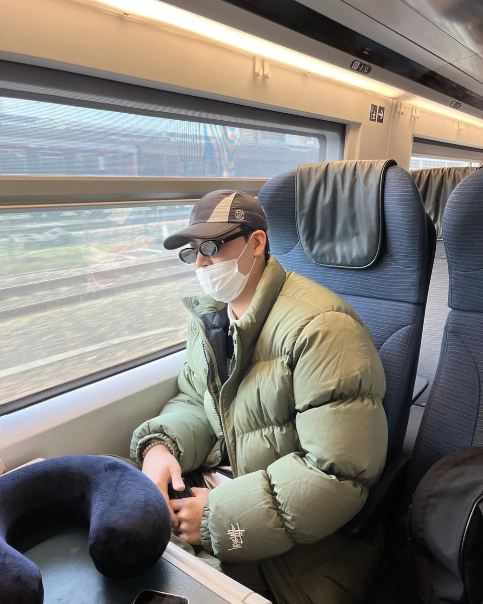 Jay B Base tweet media