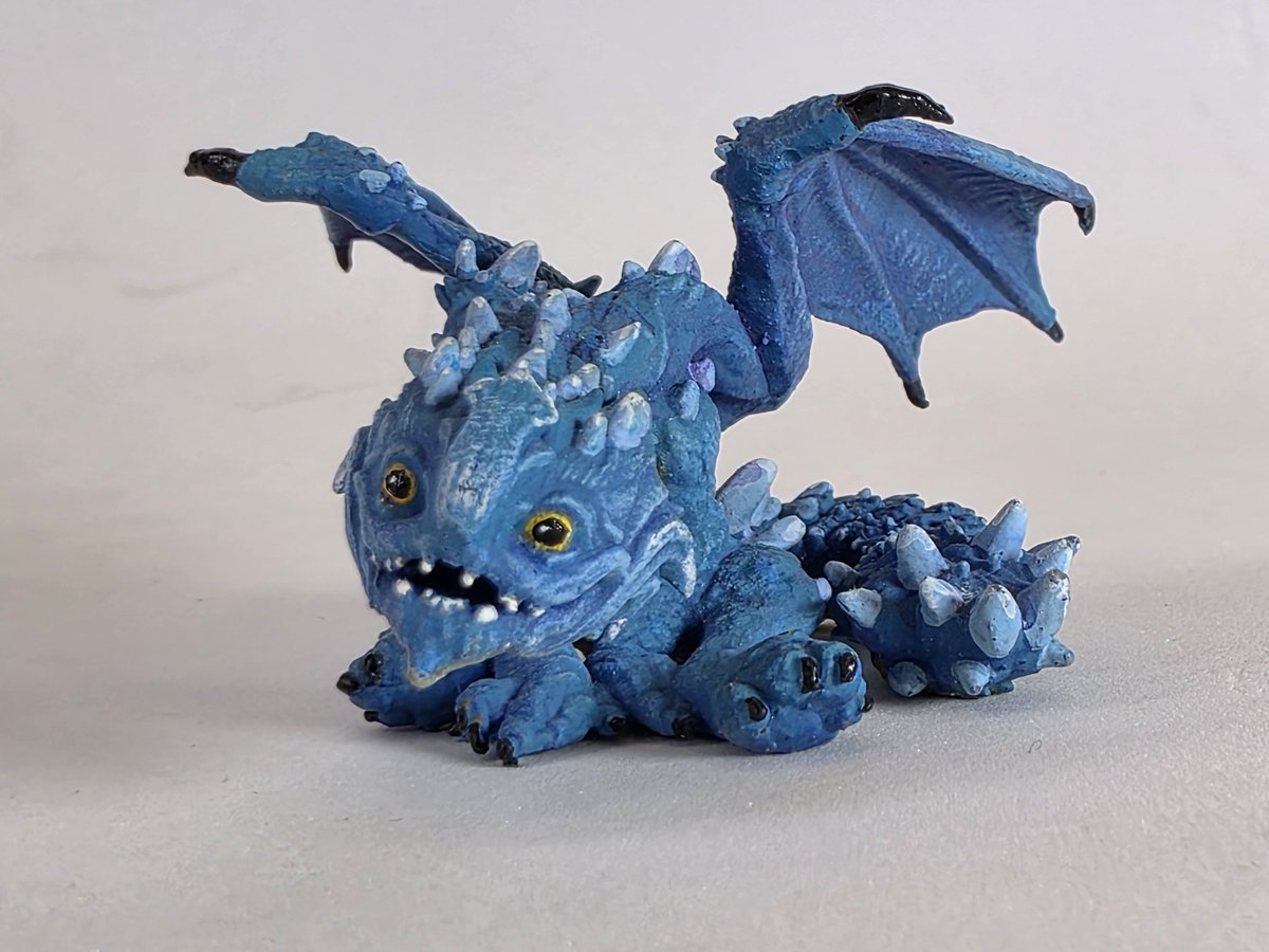 Kafei_'s tweet photo. I finally finished painting Aurene from @guildwars2.
3D model and print made by @alexndefo1 😁
#GW2 #GuildWars2 @ArenaNet https://t.co/XgLWEfzBPx