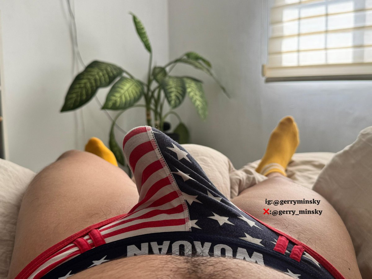 Gerry_Minsky's tweet photo. Soy de esos vatos que deja olorosos los calcetines pero con un olor muy rico 🥵
@RtGayMexico https://t.co/DgNZ524qxI