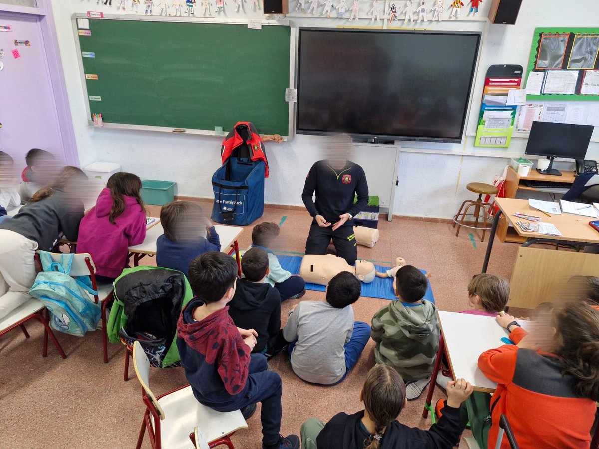 CEIP Claudio Sánchez Albornoz (Alcorcón) tweet media