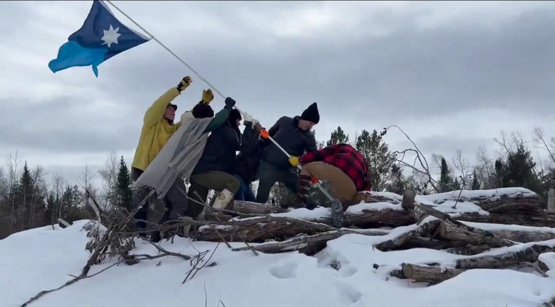If this stunt in Minnesota was really about "unity," these retards wouldn't need to hijack Iwo Jima's American heroism to push their Somali-inspired flag. Pathetic virtue signaling at its finest.