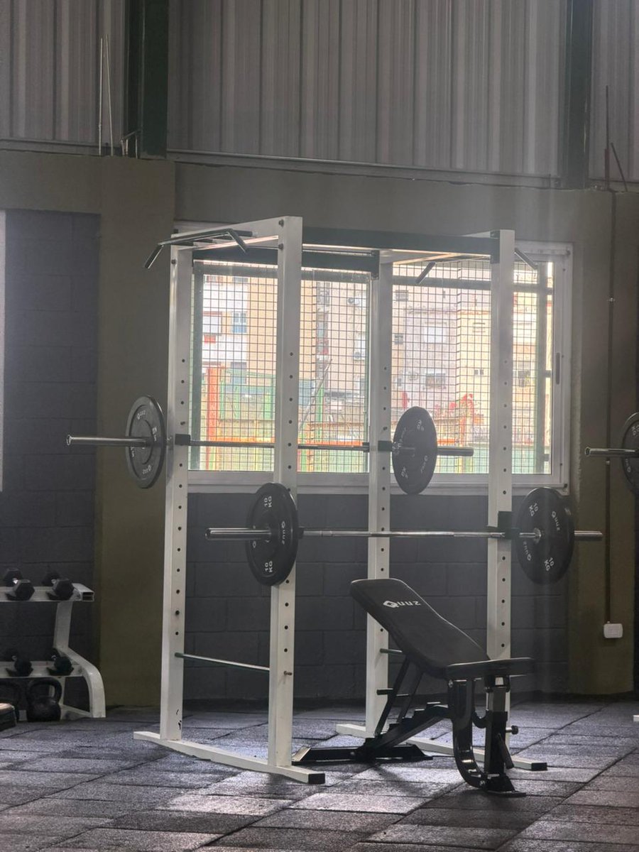 NUEVO GIMNASIO

En el día de hoy se inauguró el nuevo gimnasio, el mismo se encuentra ubicado debajo de la tribuna popular local, sobre la calle Avellaneda.

El mismo será destinado al uso del plantel profesional de fútbol, como así también de los jugadores de las divisiones