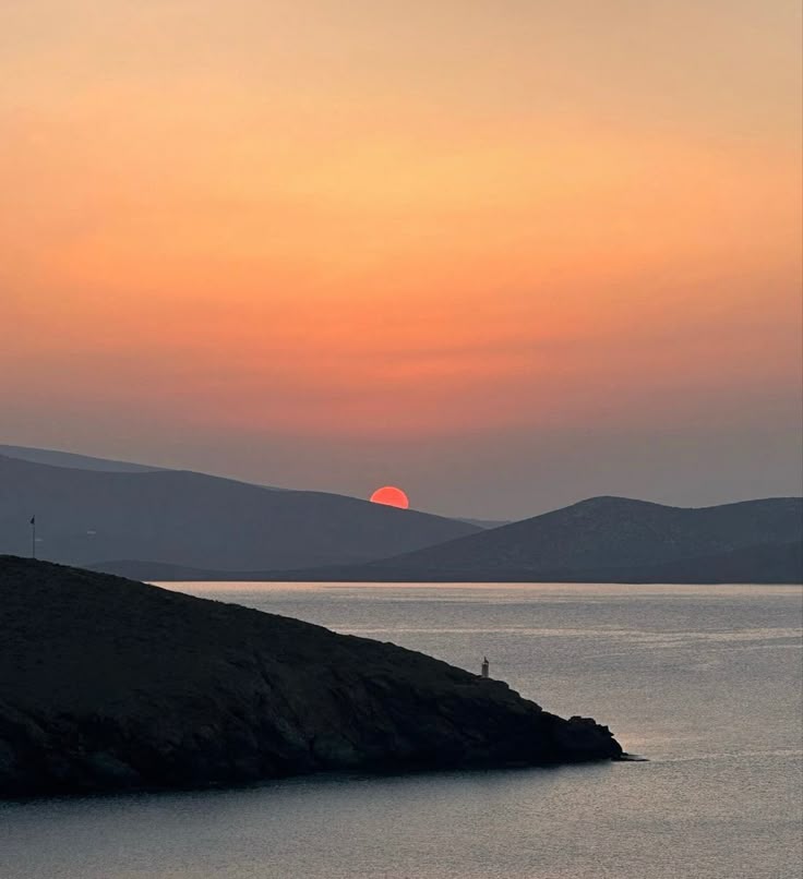 2025pics's tweet image. 