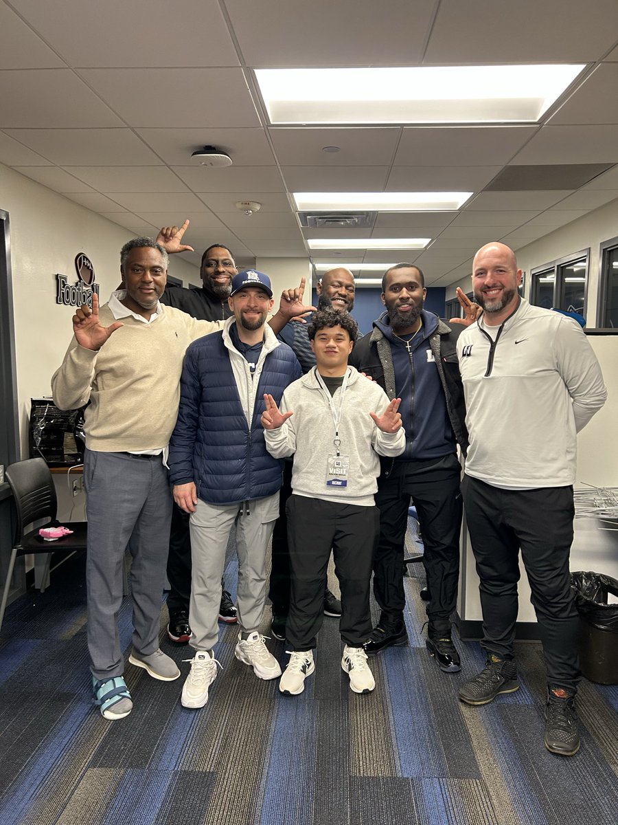 Kalvin Moua tweet media