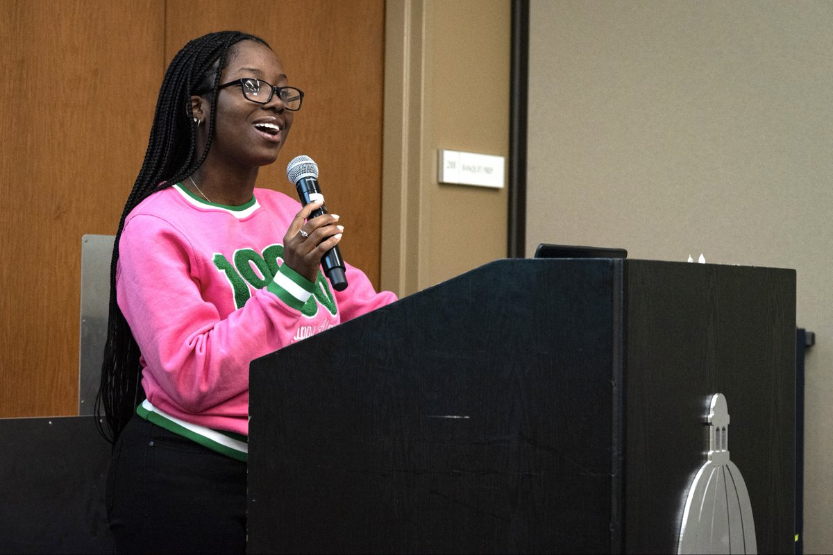 University of Illinois Springfield tweet media