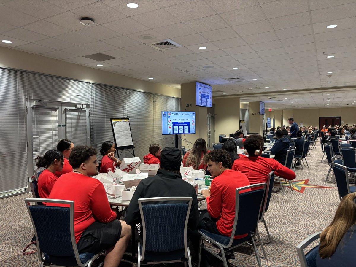 Cy Lakes tweet media