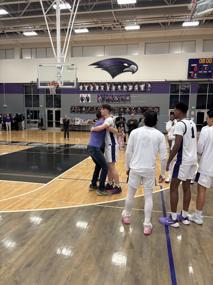 Bloomfield Hills High School Boys Basketball tweet media