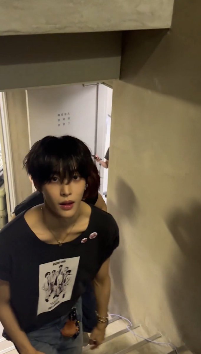neogens's tweet photo. this wonbin lives in my mind rent free https://t.co/6hzO0i76yE
